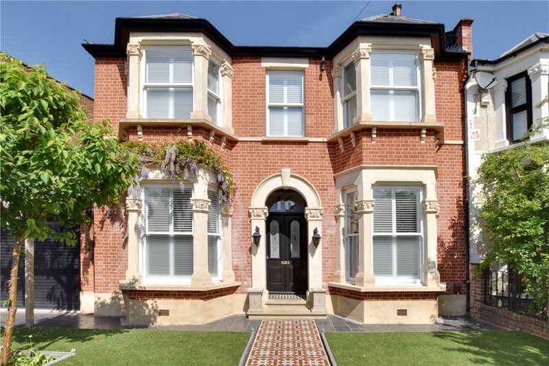 Dowanhill Road, Catford, London, SE6