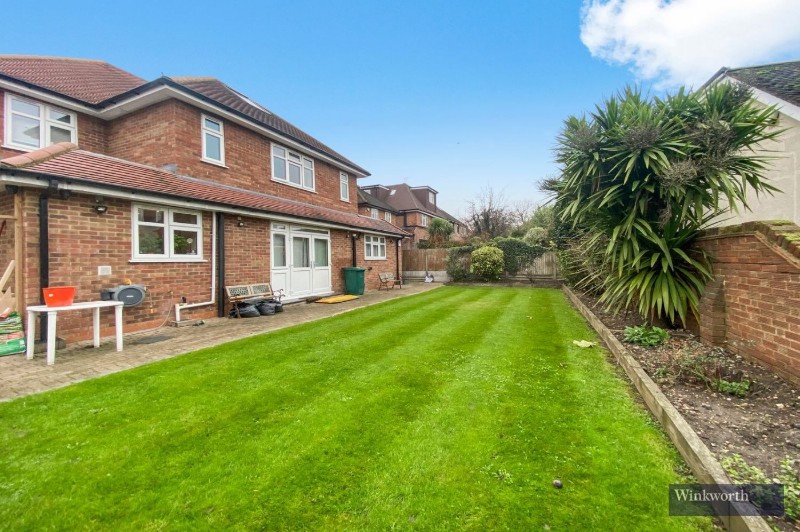 Queens Way, Hendon, NW4