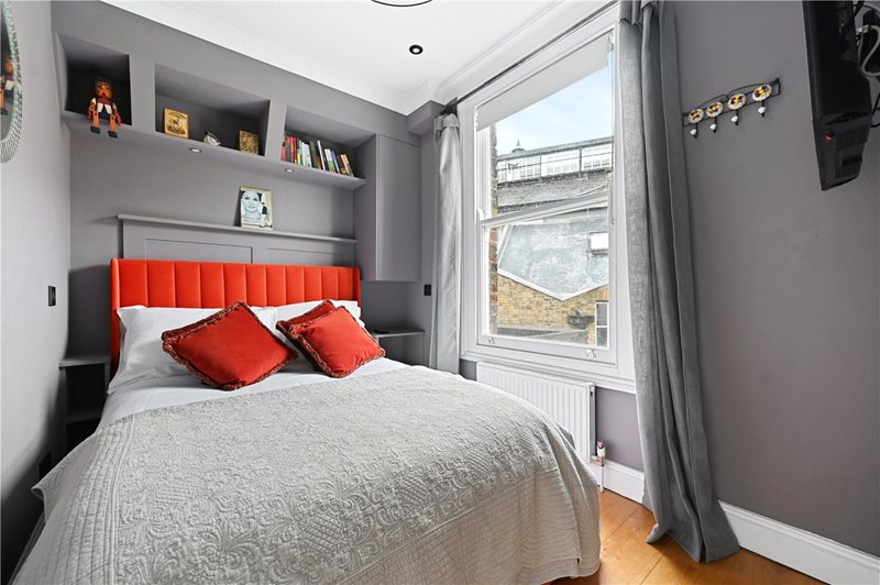 Pembridge Road, London, W11