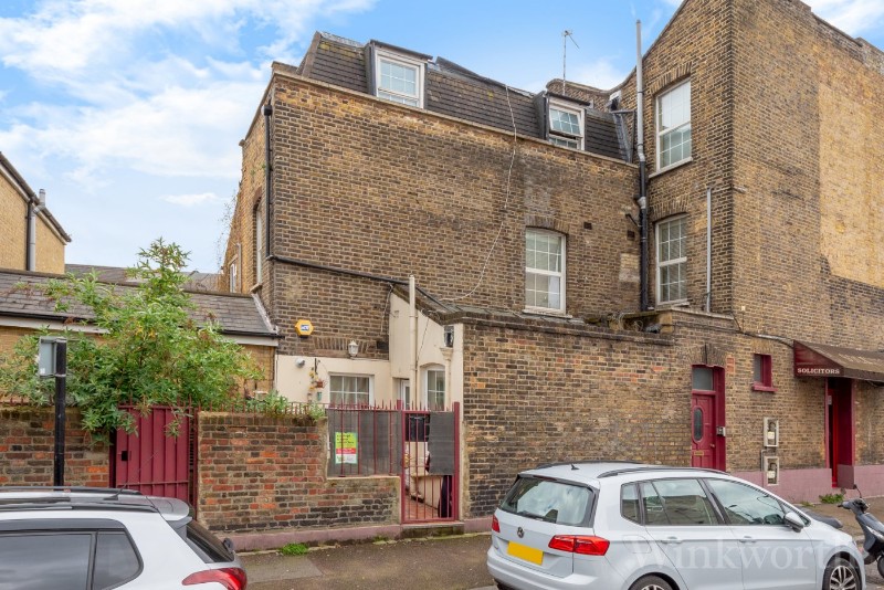 New Cross Road, London, SE14