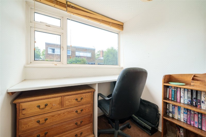 Kingslawn Close, London, SW15