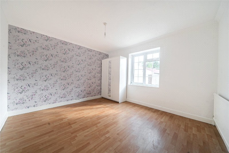 Upper Weybourne Lane, Farnham, Surrey, GU9