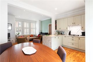 Dorset Road, London, SW8