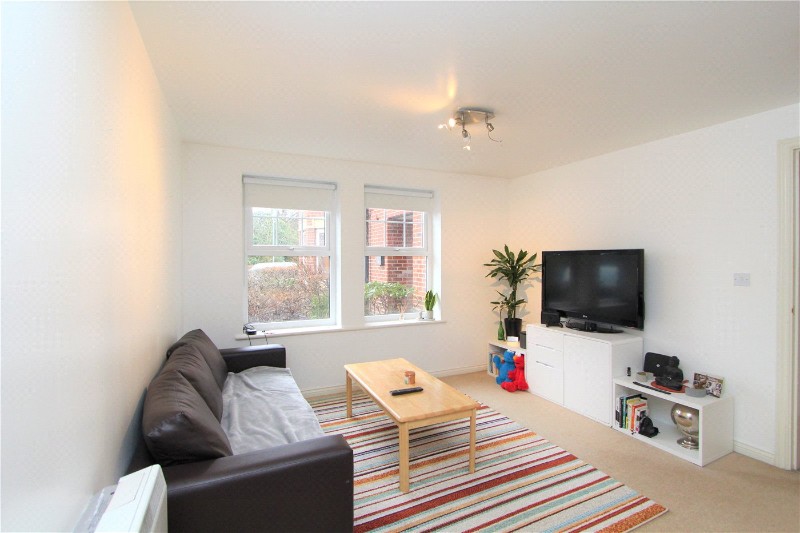 Boddington Gardens, Acton, London, UK, W3