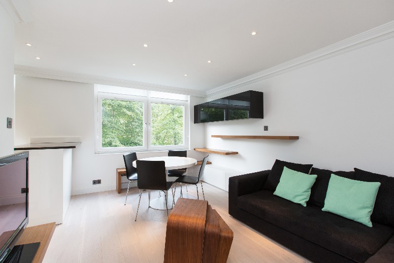 Finchley Road, St John&#39;s Wood, London, NW8