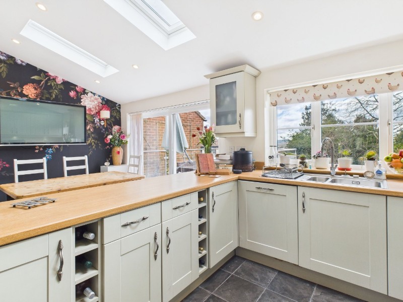 Jocelyn Mead, Crediton, Devon, EX17