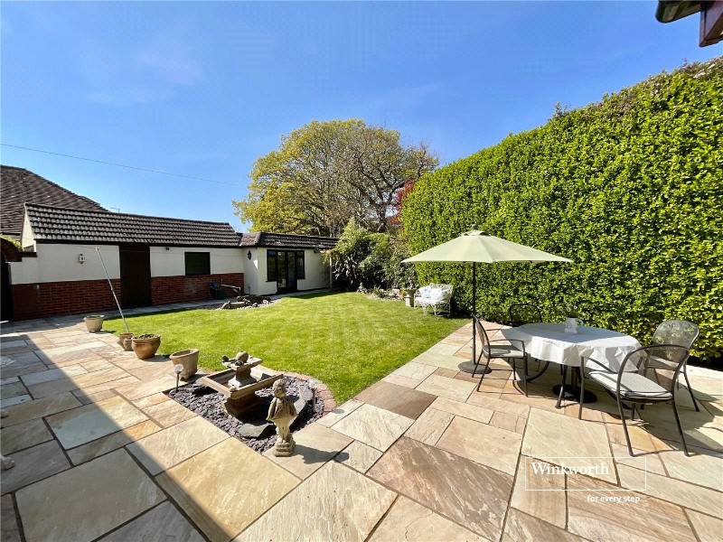 Bure Road, Christchurch, Dorset, BH23