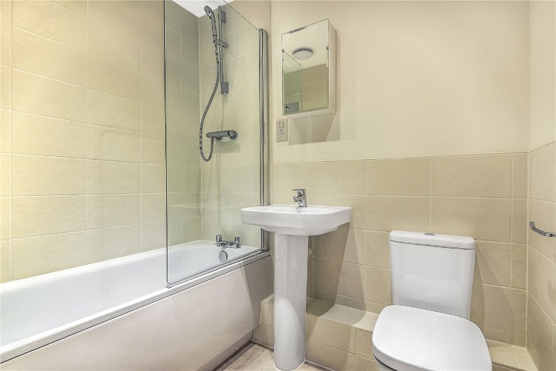 Carter Court, Hook, Hampshire, RG27