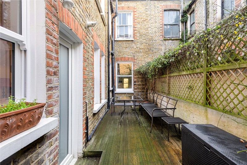 North Street, London, SW4