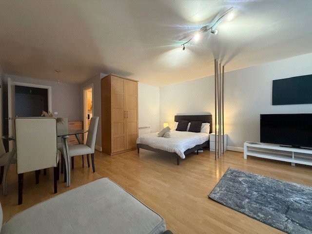 Venus House, 160 Westferry Road, London, E14