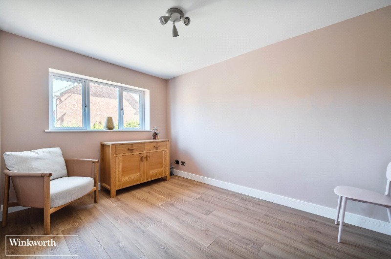 Schroeder Close, Basingstoke, Hampshire, RG21