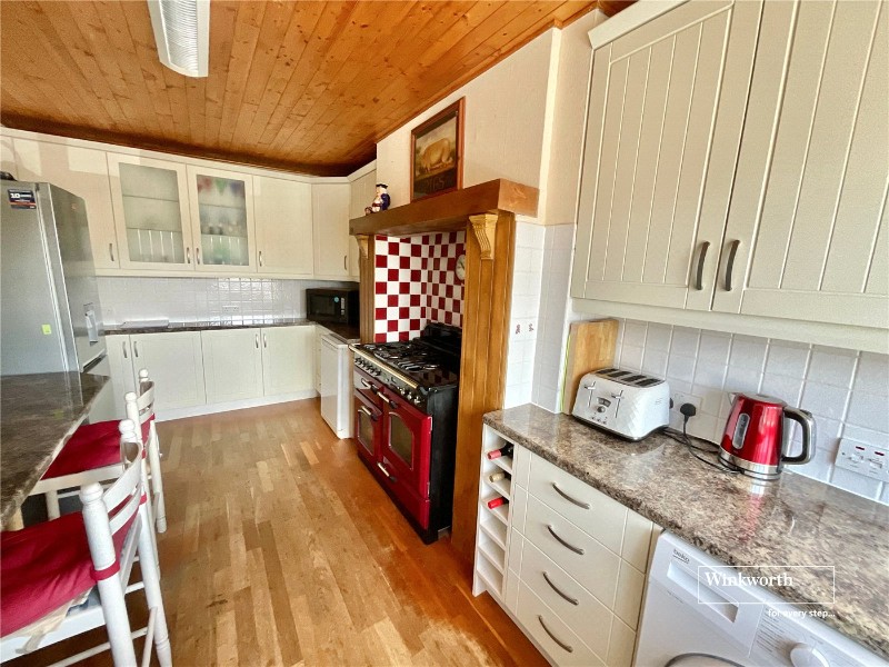 Lymington Road, Highcliffe, Christchurch, BH23