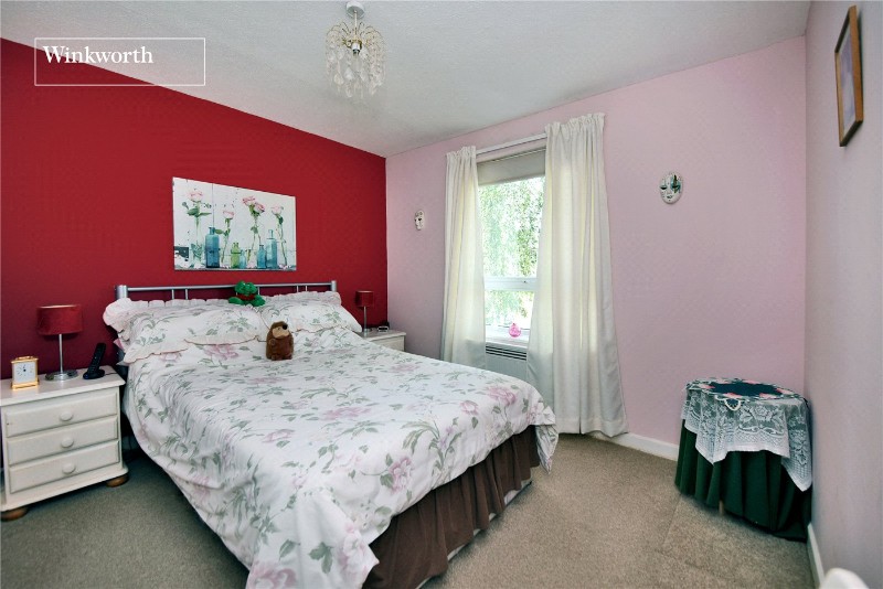 Handside Close, Worcester Park, KT4