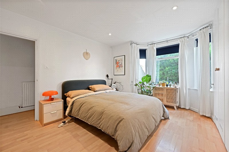 Ellerslie Road, London, W12