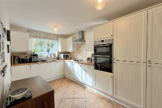 Windsor End, Beaconsfield, Buckinghamshire, HP9
