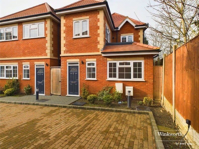Maxwelton Close, Mill Hill, NW7