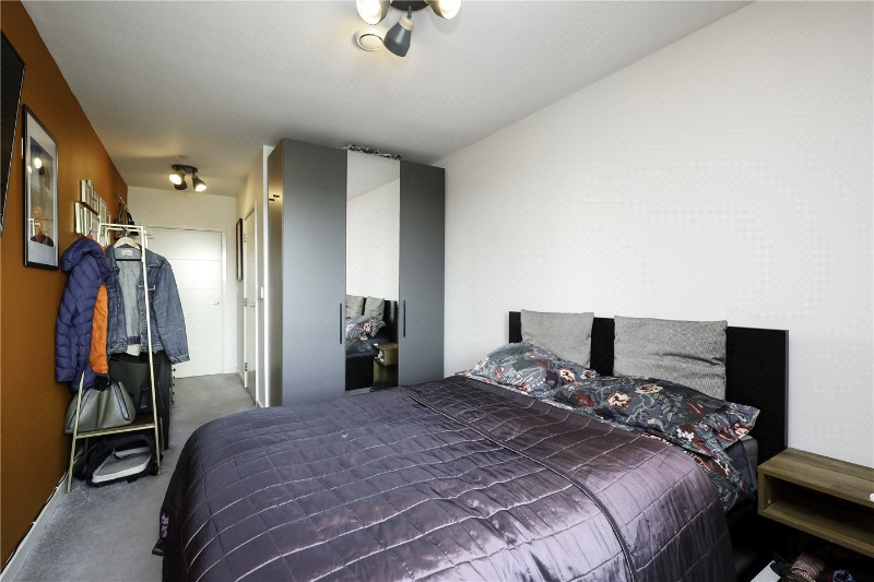 Lakeside Drive, London, NW10