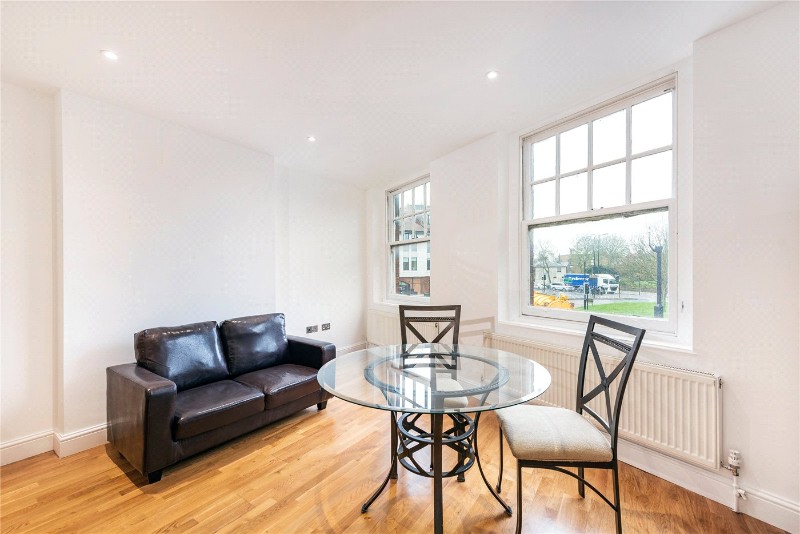 Kew Road, Richmond, Surrey, TW9