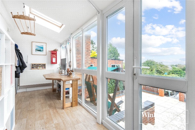 Woodfall Avenue, High Barnet, EN5