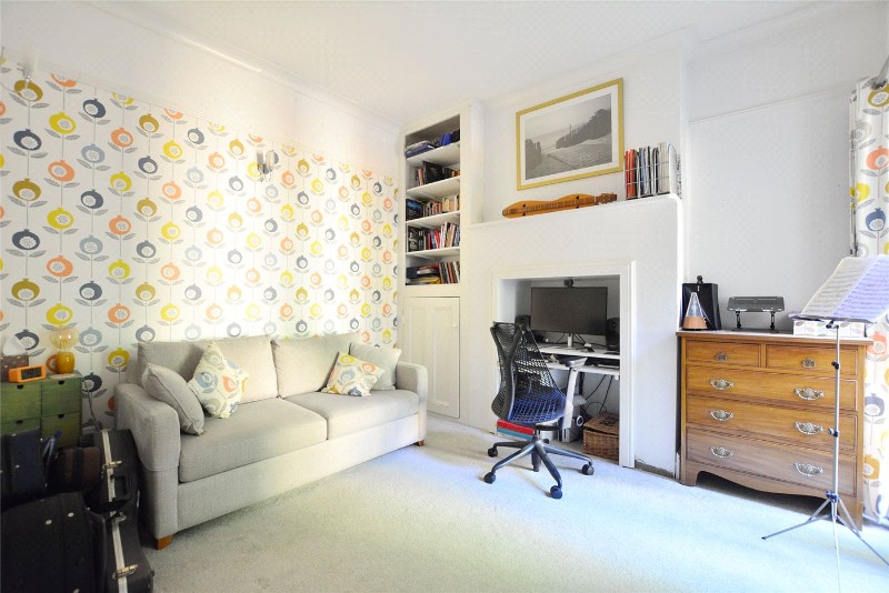 Kirkside Road, London, SE3