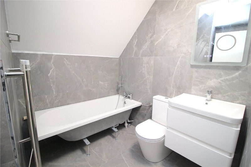 London Road, Westcliff-on-Sea, Essex, SS0