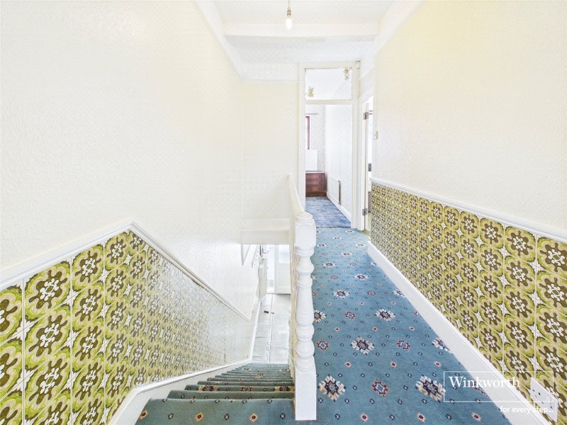Bertram Road, Hendon, London, NW4