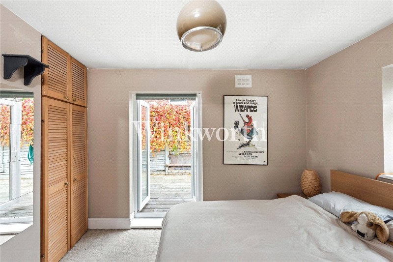 Vale Road, London, N4