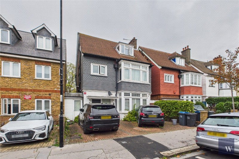 Craignish Avenue, London, SW16