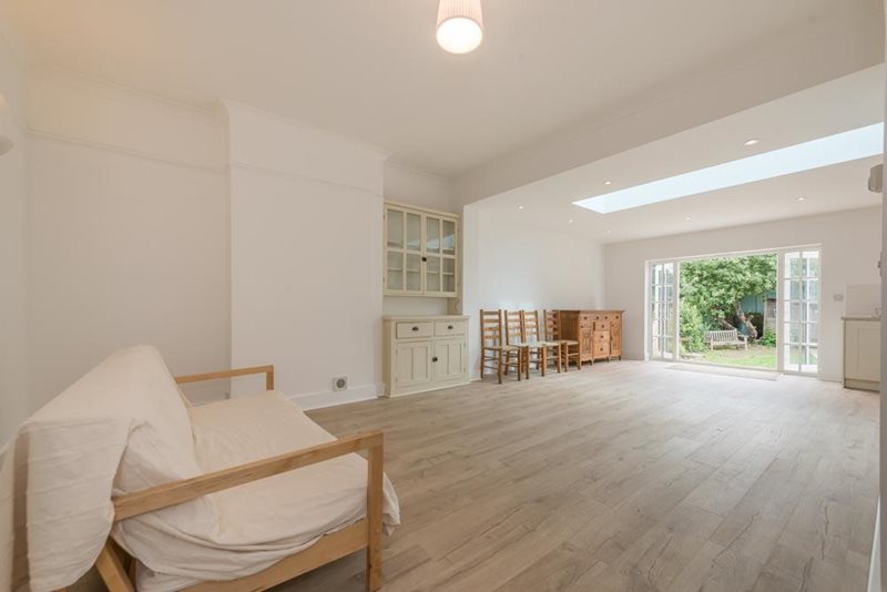 Doyle Gardens, London, NW10