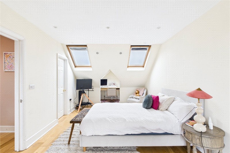 Herne Hill Road, London, SE24