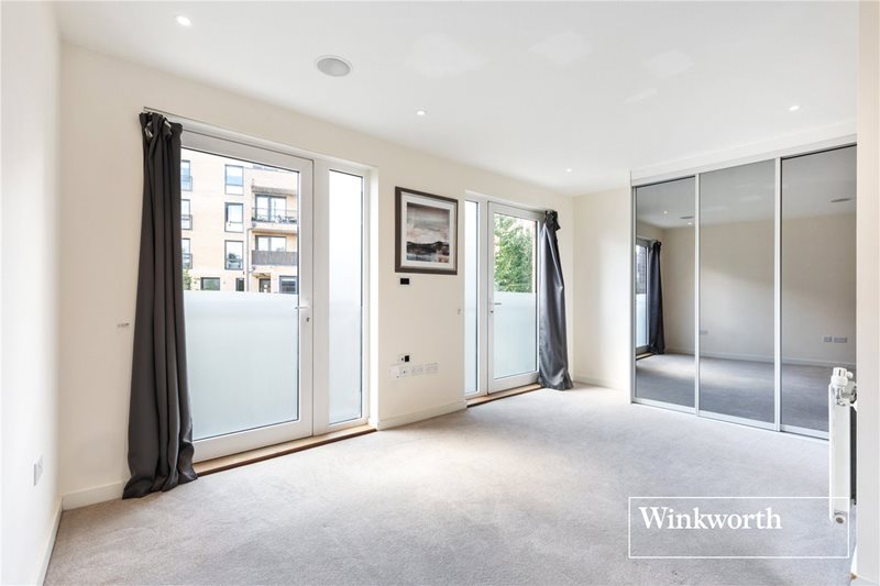 Ruskin Parade, Edgware, HA8