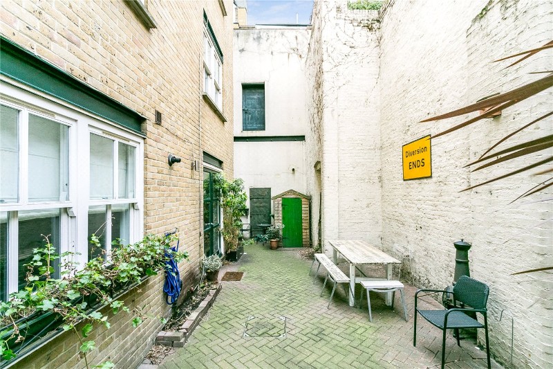 Woodseer Street, London, E1