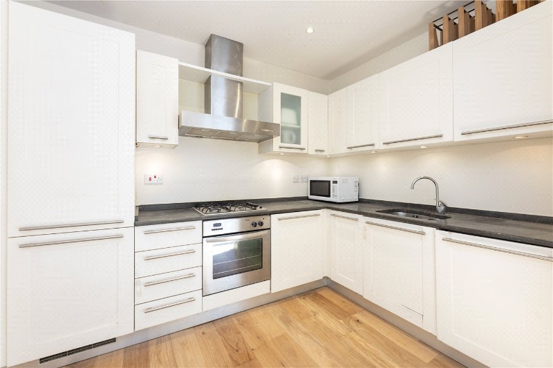 Balvernie Grove, London, SW18
