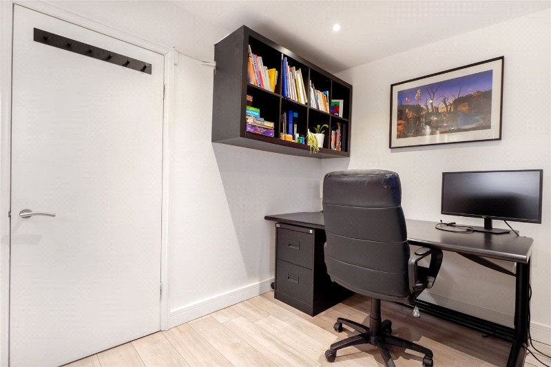 Burghley Road, London, NW5