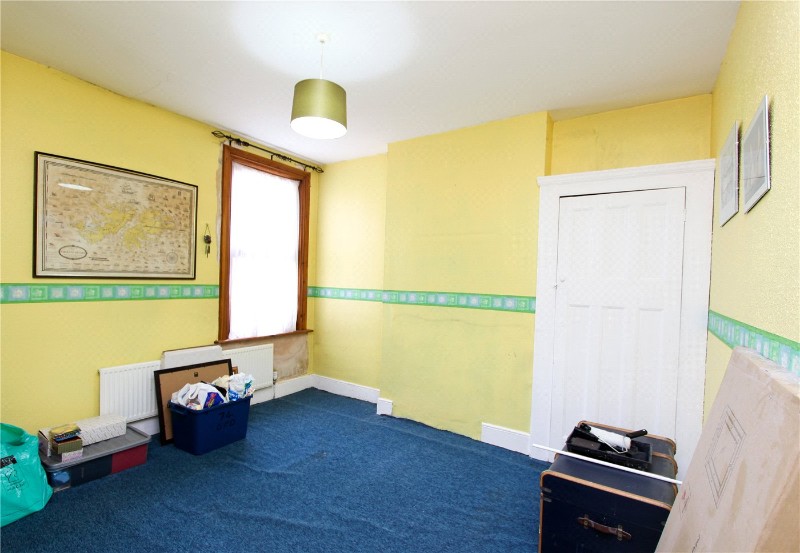 Oakleigh Park Drive, Leigh-on-Sea, Essex, SS9
