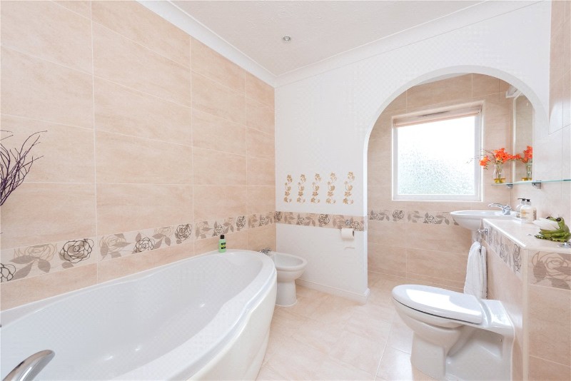Jubilee Road, Finchampstead, Wokingham, Berkshire, RG40