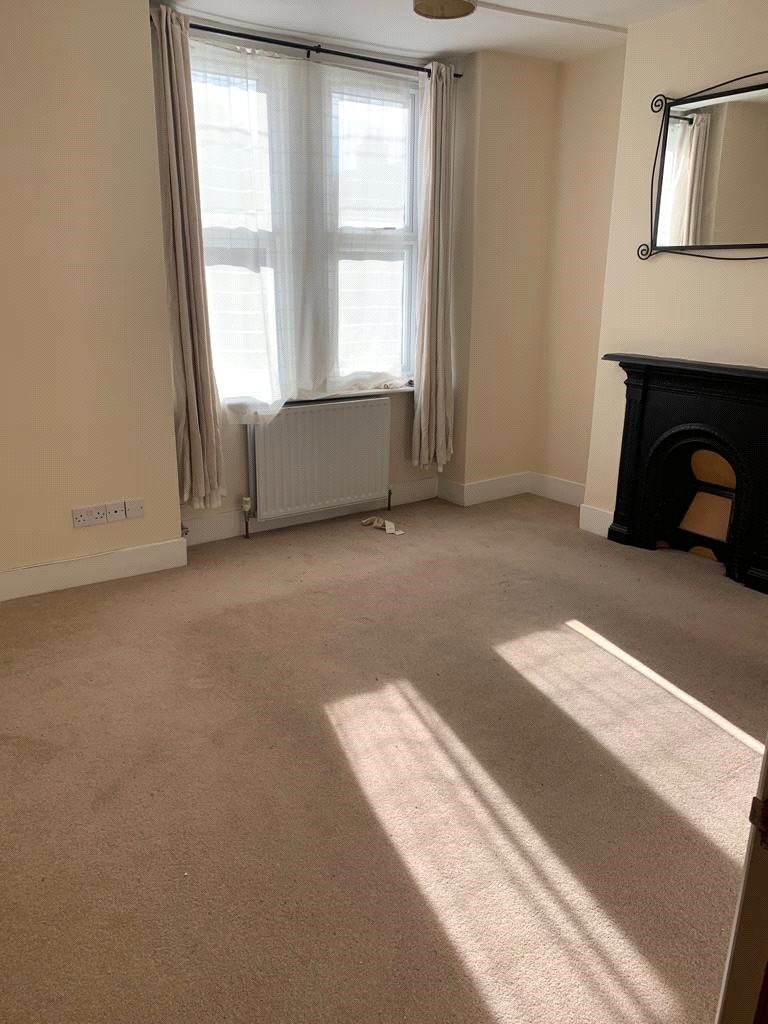 Eleanor Road, London, N11