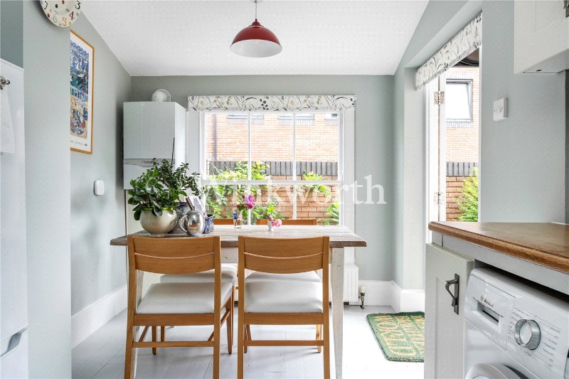 Fox Lane, London, N13