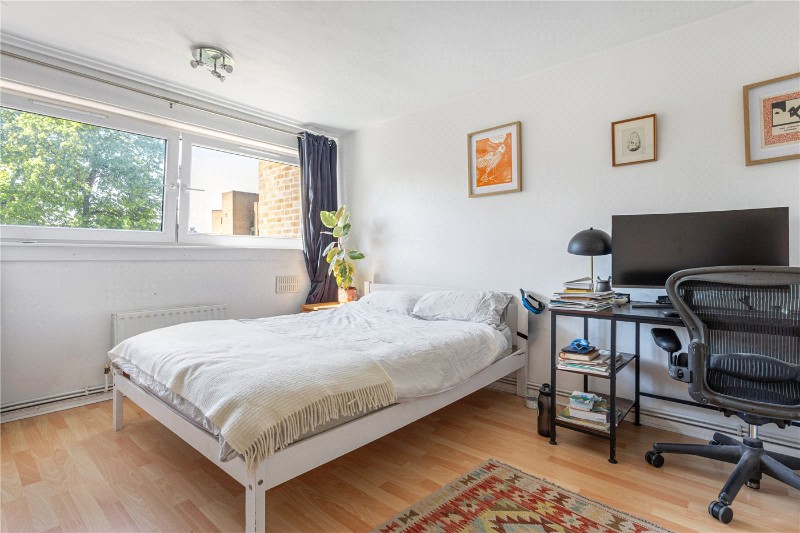 Queens Drive, London, N4
