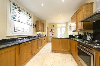 Salisbury Road, Richmond, TW9