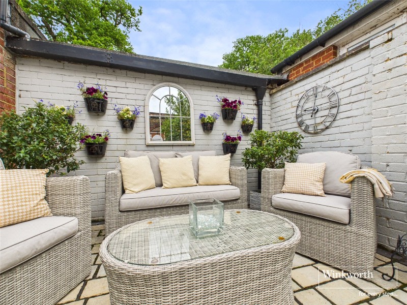 Calcot Court, Calcot, Reading, Berkshire, RG31