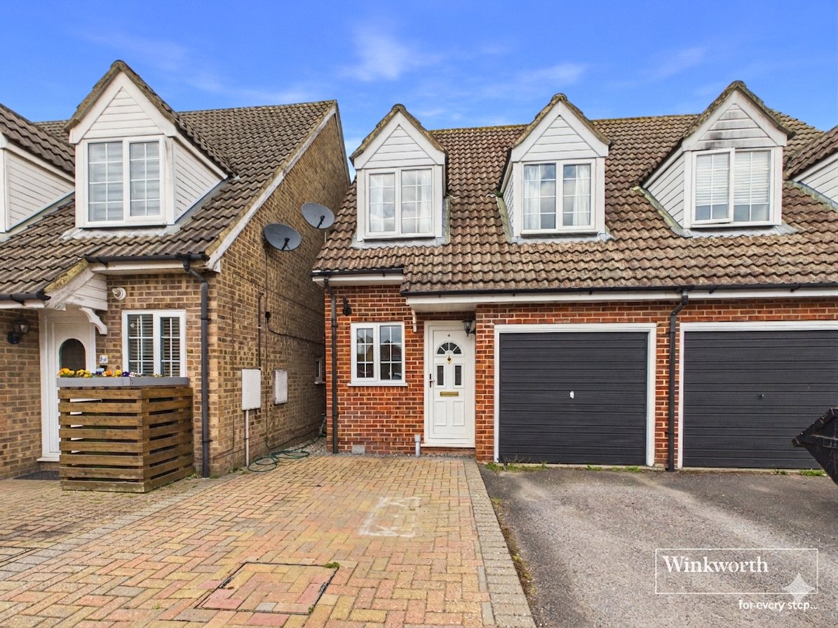 Chapman Walk, Thatcham, Berkshire, RG18