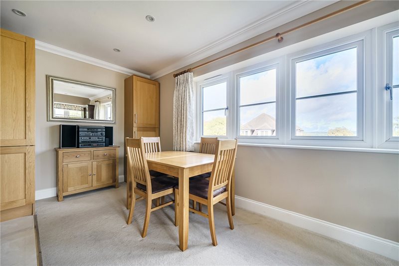 Westbourne Place, Farnham, Surrey, GU9