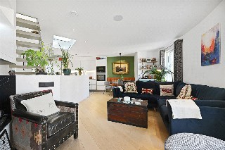 Lycett Place, Shepherds Bush, London, W12
