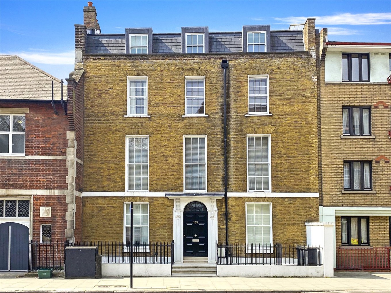 Property for sale in Russell Court, Woburn Place, London, WC1H £349,000