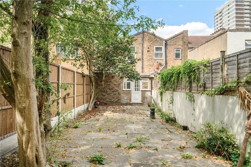 Windmill Lane, London, E15