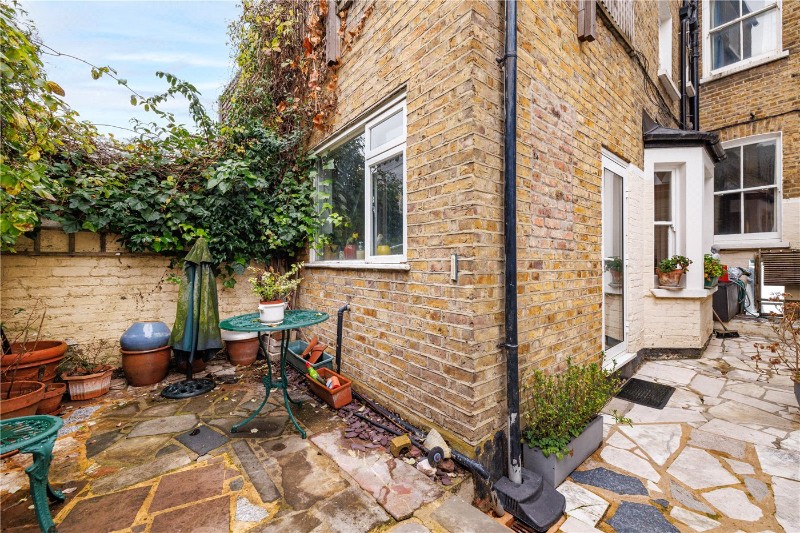 Dawes Road, London, SW6