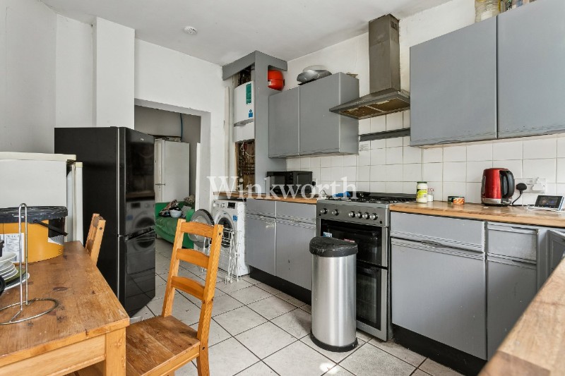 Westbury Avenue, London, N22