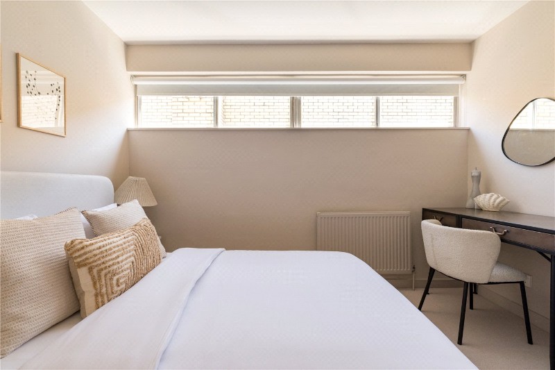Porchester Square, London, W2