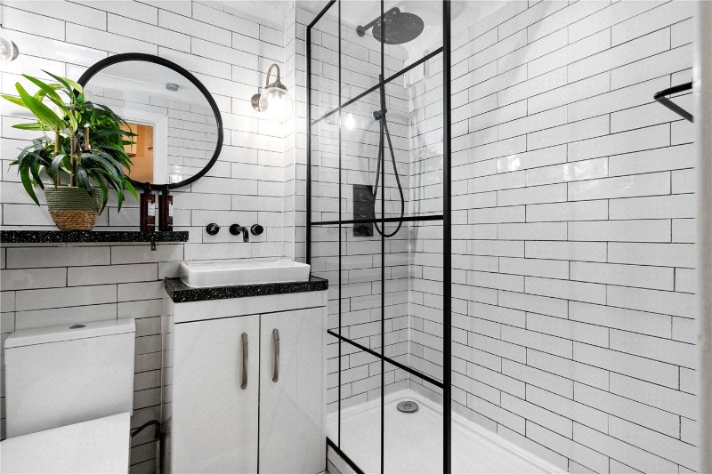 Clarence Road, London, E5